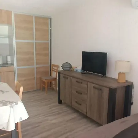 Lejlighed Les Bastides Au Calme Joli Avec Terrasse - Parking - Piscine - Clim Saint-Cyprien (Pyrenees-Orientales)