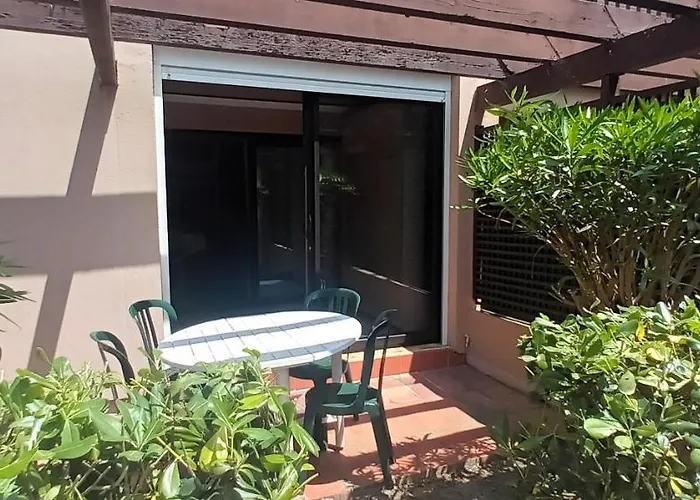 Les Bastides Au Calme Joli Avec Terrasse - Parking - Piscine - Clim 圣西普里安