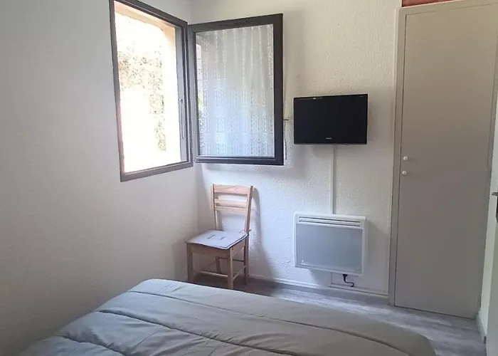 Les Bastides Au Calme Joli Avec Terrasse - Parking - Piscine - Clim * 圣西普里安